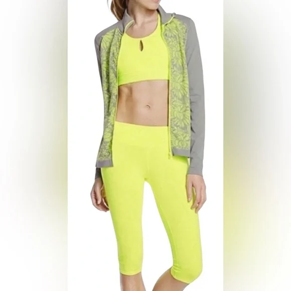 💚 EUC Fabletics Nanette Neon Green & Gray Floral Full-Zip Jacket | Women’s Small - Picture 3 of 13